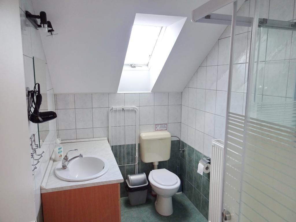 Albizia Apartments 블로톤퓌레드 외부 사진