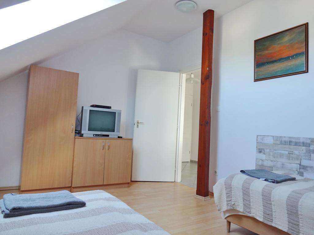 Albizia Apartments 블로톤퓌레드 외부 사진