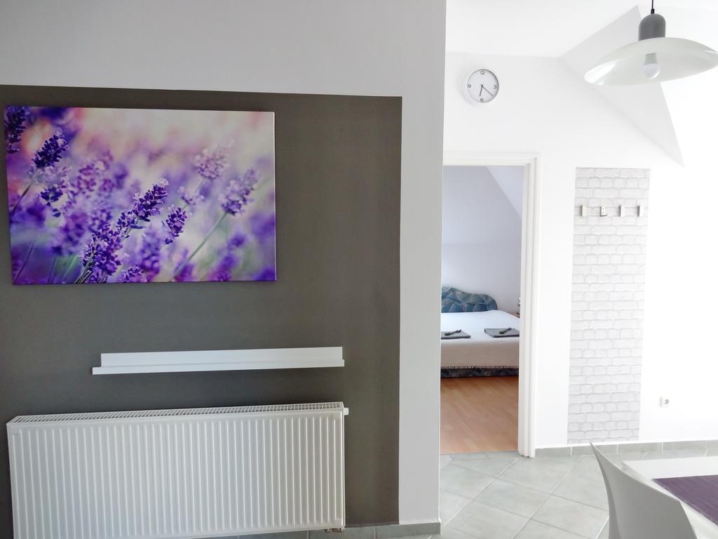 Albizia Apartments 블로톤퓌레드 외부 사진