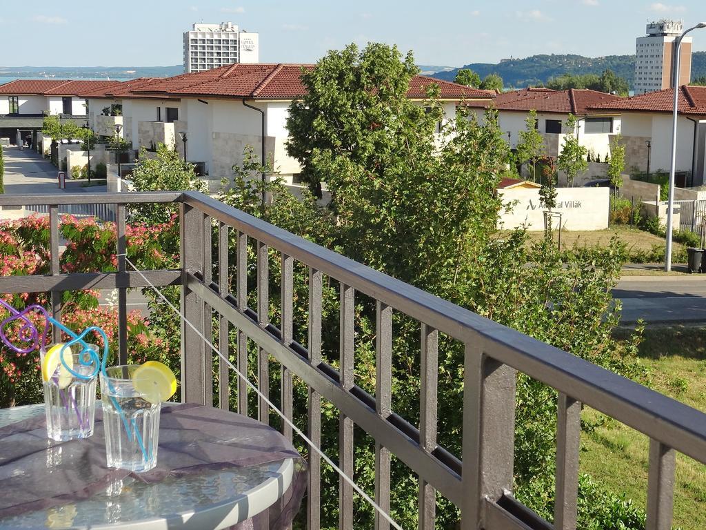 Albizia Apartments 블로톤퓌레드 외부 사진