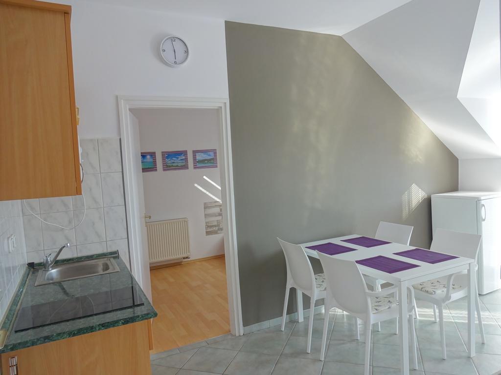 Albizia Apartments 블로톤퓌레드 외부 사진