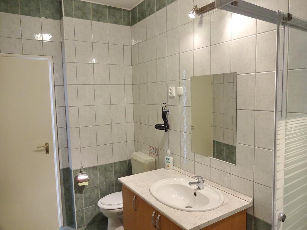 Albizia Apartments 블로톤퓌레드 외부 사진