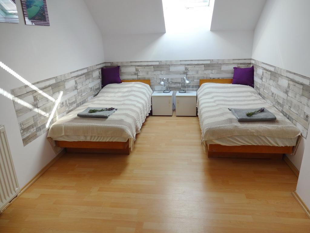 Albizia Apartments 블로톤퓌레드 외부 사진