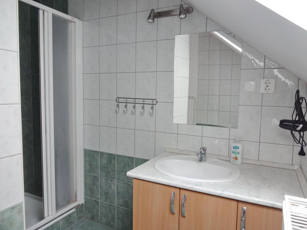 Albizia Apartments 블로톤퓌레드 외부 사진